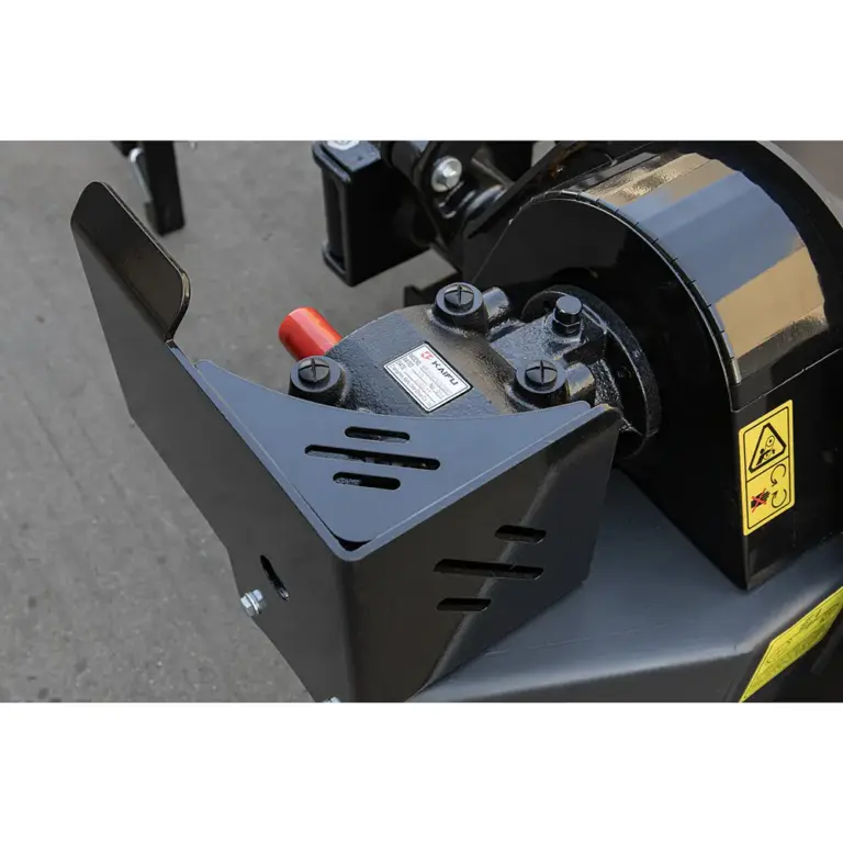 TANK Series Heavy Duty Ditch Bank Flail Mower 10 TANK Series Heavy Duty Ditch Bank Flail Mower 10